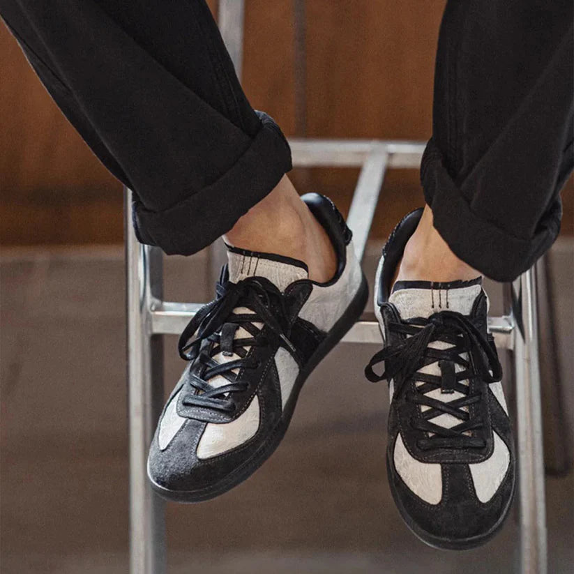 Black Silk Edition Sneakers