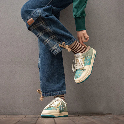 Baskets inspirées des fleurs d'amandier